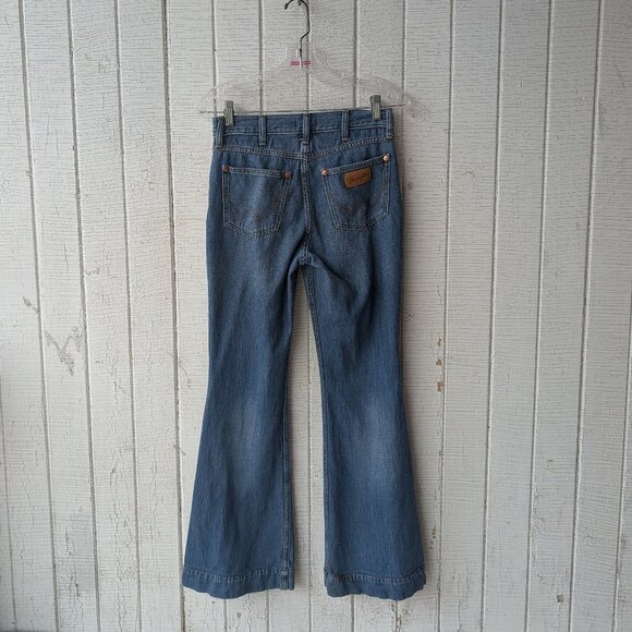 Wrangler 1970s Vintage Style Bell Bottom High Rise Flare Jeans - Picture 5 of 9